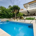Oasis Pool And Bbq Villa