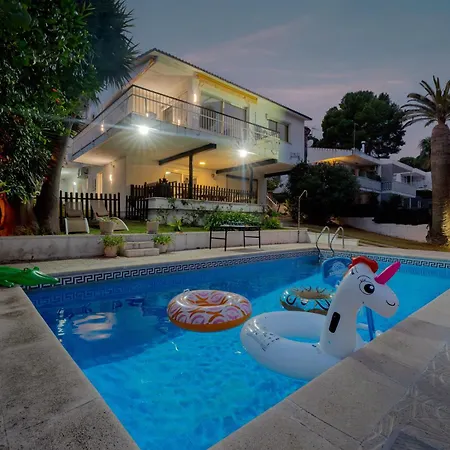 Villa Oasis Pool And Bbq