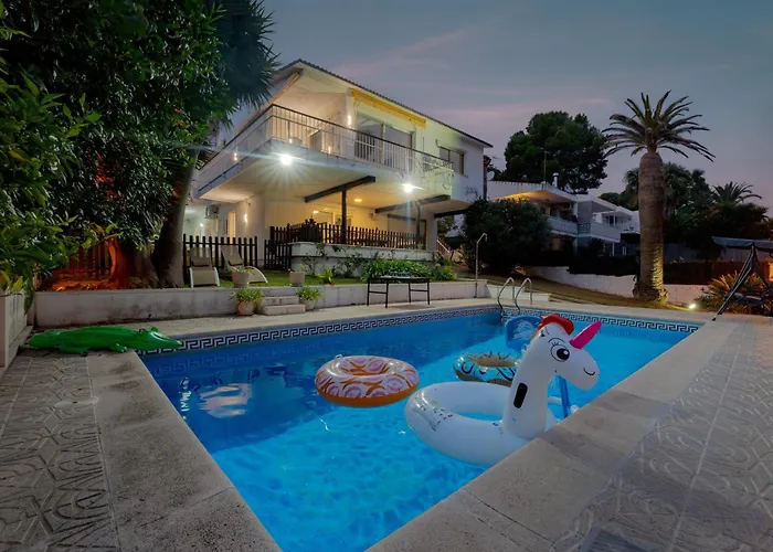Villa Oasis Pool And Bbq